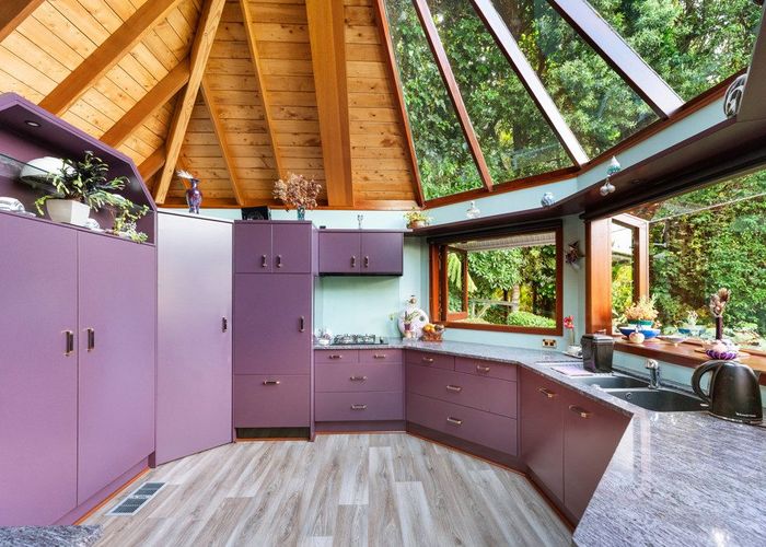  at 27a Tane Road, Laingholm, Waitakere City, Auckland