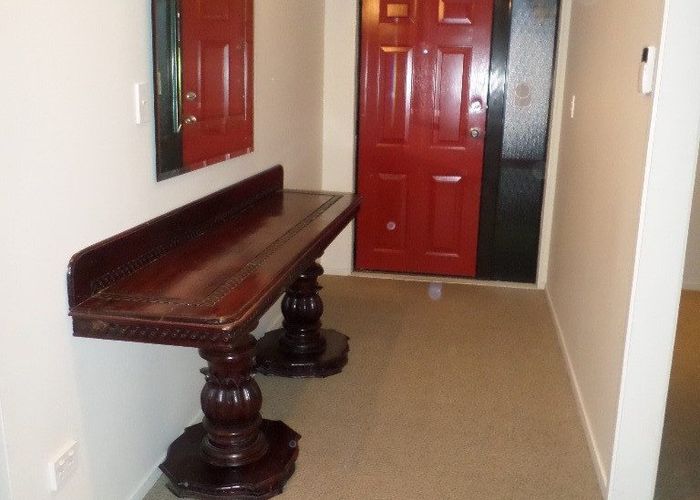  at 12 Posa Ave, Henderson, Waitakere City, Auckland