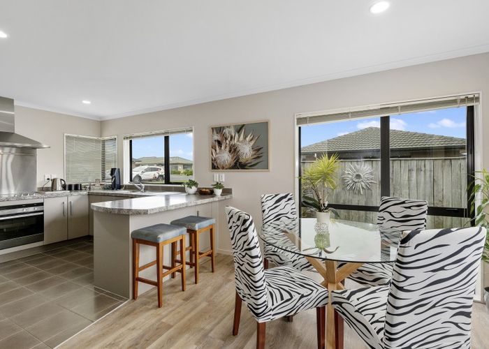  at 9 Percy Kinsman Crescent, Riverstone Terraces, Upper Hutt