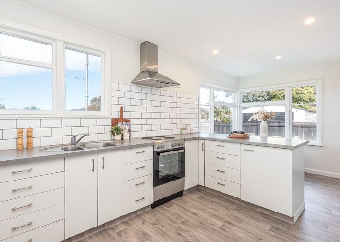  at 329 Wainoni Road, Avondale, Christchurch City, Canterbury