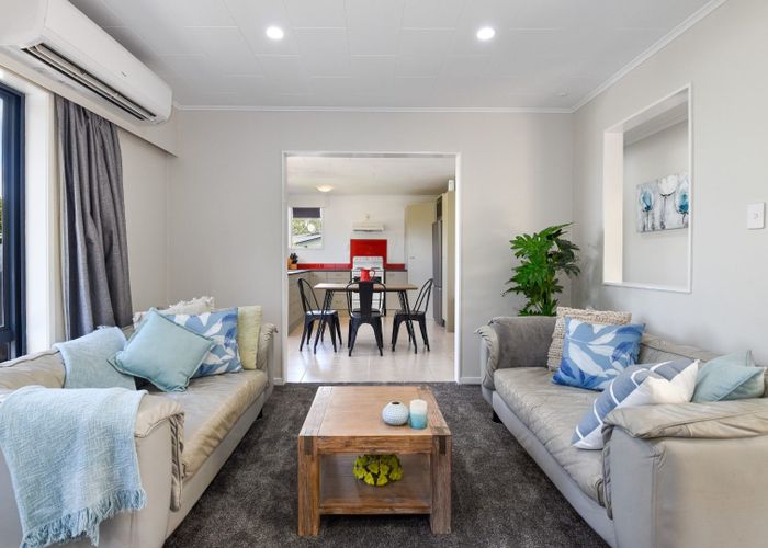  at 22 Bay Grove, Pukehangi, Rotorua
