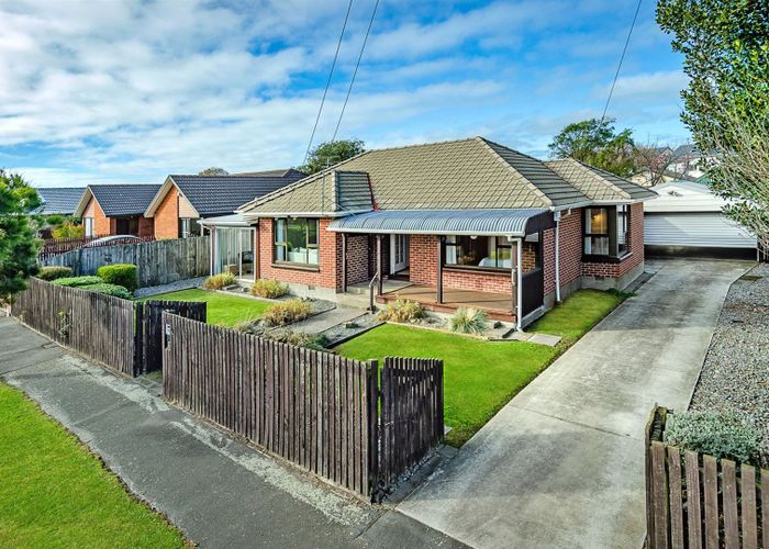  at 137 Lonsdale Street, New Brighton, Christchurch