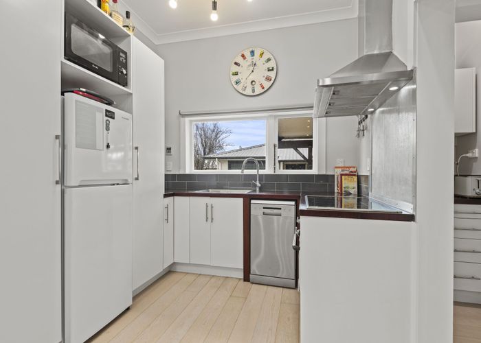  at 16 Aorangi Street, Feilding, Feilding