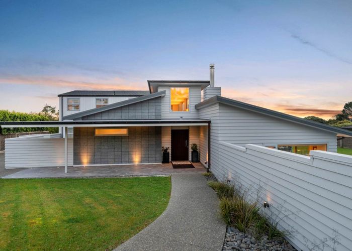  at 36 Oakford Park Crescent, Greenhithe, North Shore City, Auckland