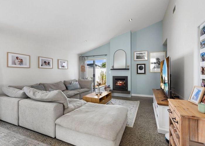  at 7 Alice Lane, Papamoa Beach, Papamoa