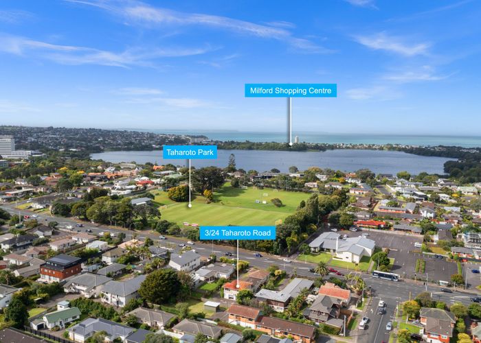  at 3/24 Taharoto Road, Takapuna, North Shore City, Auckland