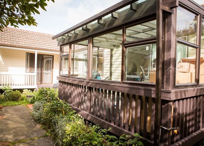  at 8 Burma Road, Khandallah, Wellington