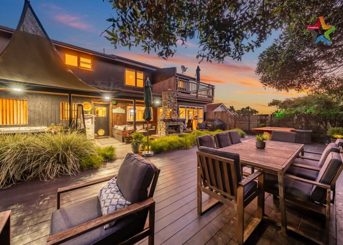  at 15 Summit Road, Fairfield, Lower Hutt
