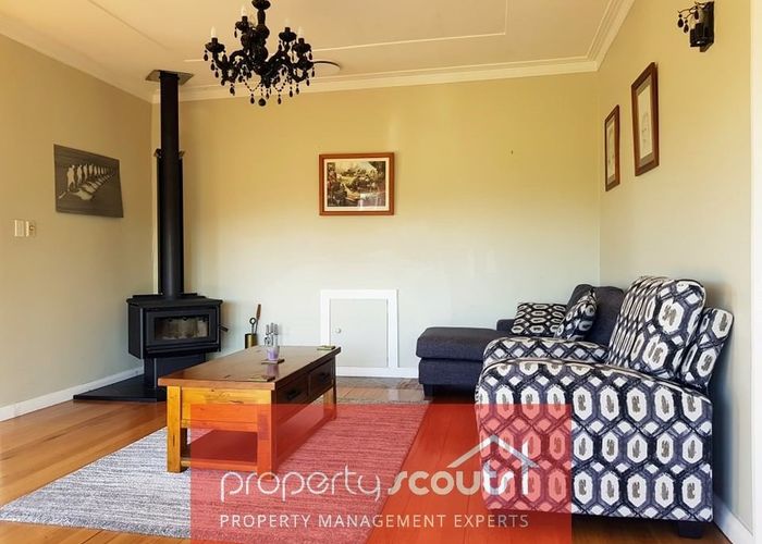  at 39 Te Arei Road West, Sentry Hill, New Plymouth