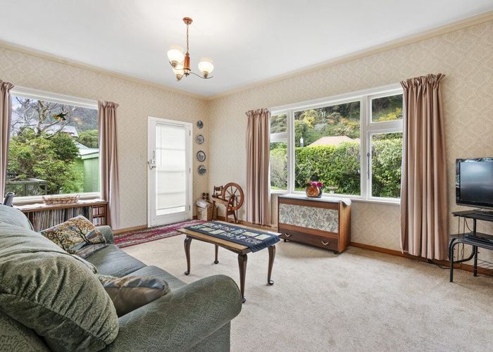  at 132 Muritai Road, Eastbourne, Lower Hutt