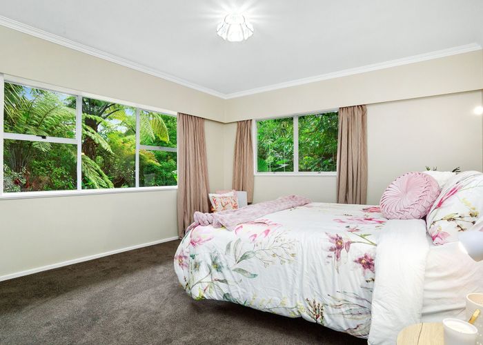  at 23 Vista Crescent, Maoribank, Upper Hutt, Wellington