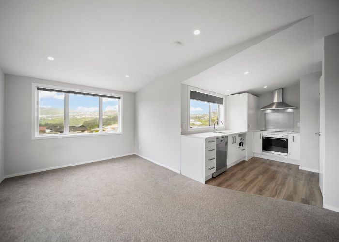  at 3A Hillview Crescent, Paparangi, Wellington, Wellington