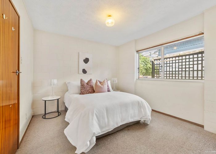  at 2/34 Findlay Street, Ellerslie, Auckland