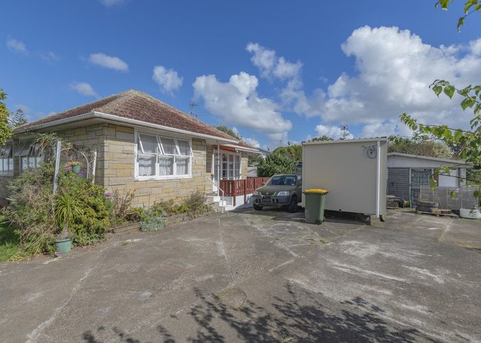  at 9 Jordan Road, Mangere, Manukau City, Auckland