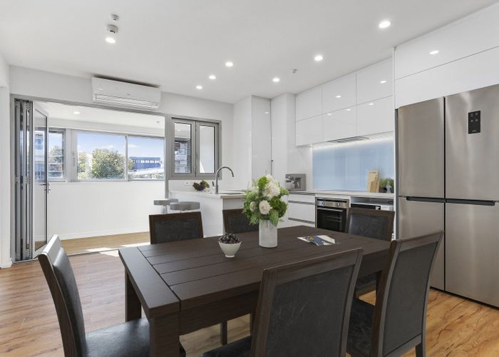  at 7/46 Wellington Street, Howick, Auckland