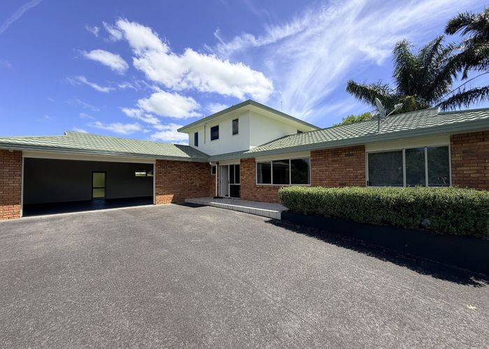  at 10 Dairy Stream Road, Albany