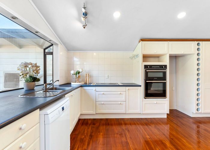 at 3 Walnut Lane, Browns Bay, Auckland
