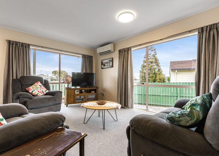  at 25 Bernina Place, Weymouth, Auckland