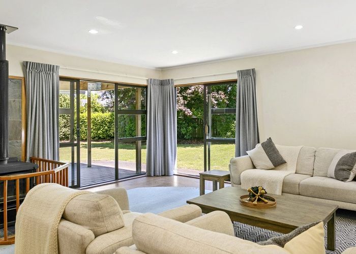  at 38 Arrowsmith Avenue, Waipahihi, Taupo