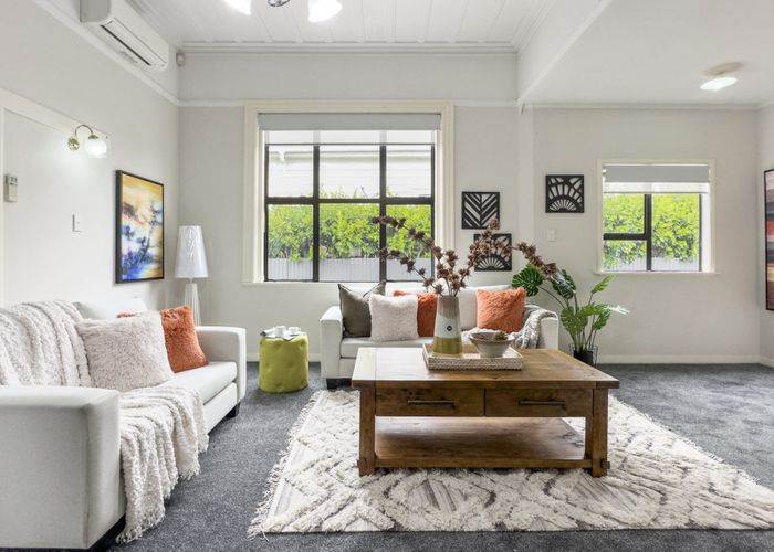  at 3A Haverstock Road, Sandringham, Auckland