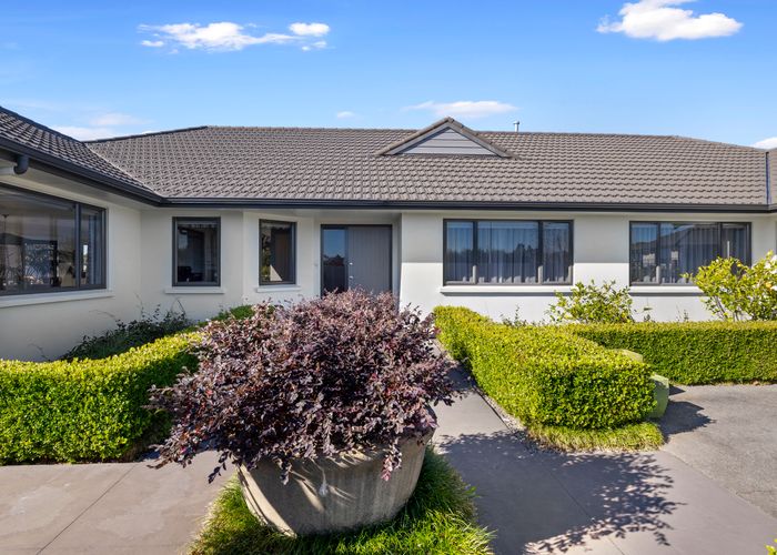  at 186 Heta Road, Highlands Park, New Plymouth