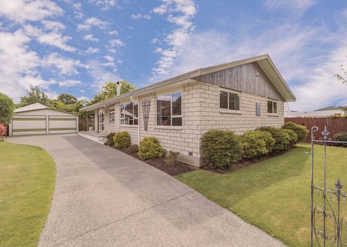  at 83 Solomon Avenue, Redwood, Christchurch City, Canterbury