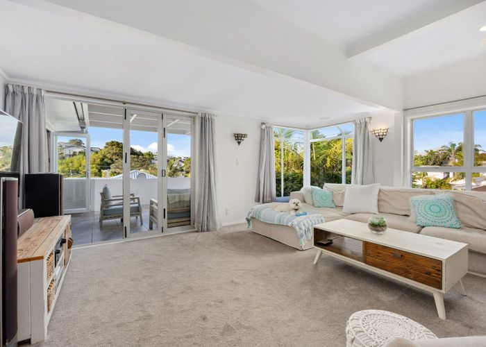  at 1/22 Sandown Road, Rothesay Bay, North Shore City, Auckland