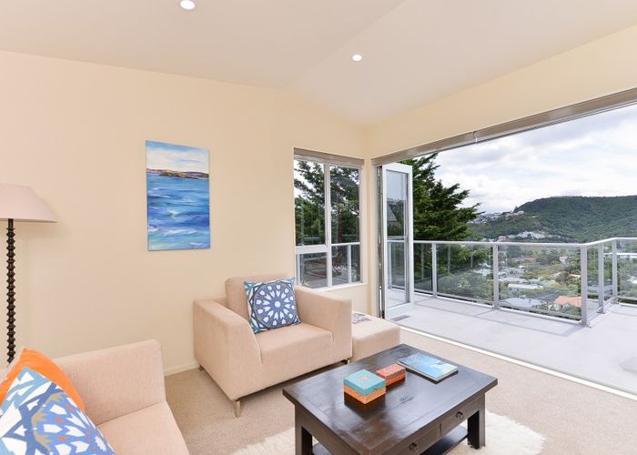  at 71 Nevay Road, Miramar, Wellington