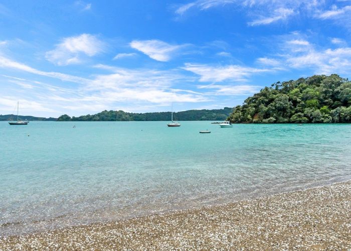  at 419F Manawaora Road, Parekura Bay, Russell