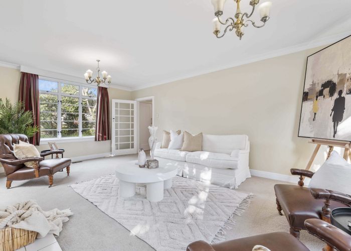  at 174 Brooklands Road, Vogeltown, New Plymouth
