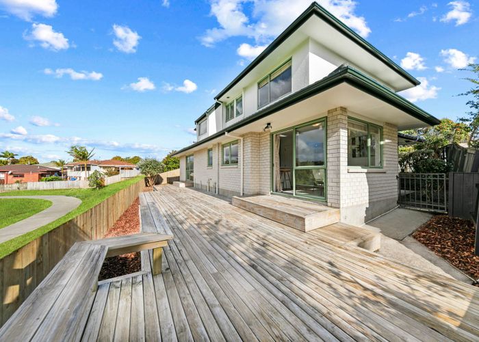  at 1/7 Marbeth Court, Botany Downs, Manukau City, Auckland