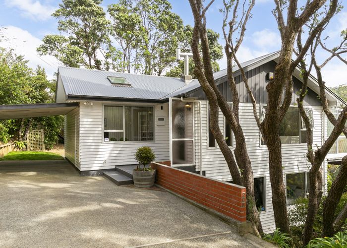  at 208 Barnard Street, Wadestown, Wellington