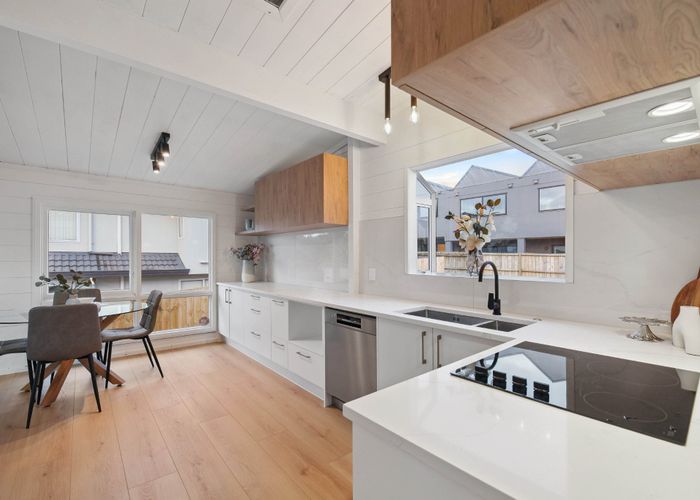  at 20 Cherry Road, Bucklands Beach, Manukau City, Auckland