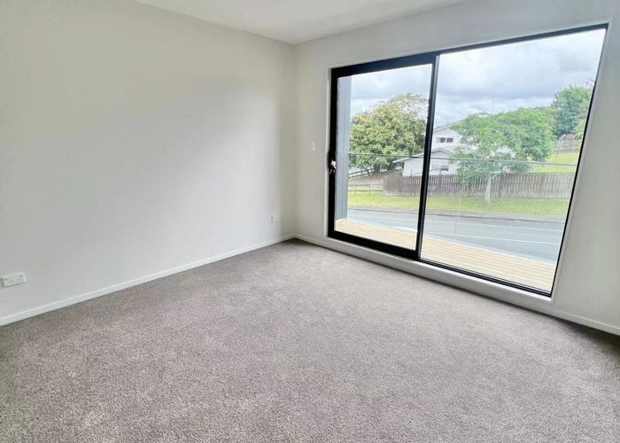  at 1B Benchmark Drive, Massey, Waitakere City, Auckland