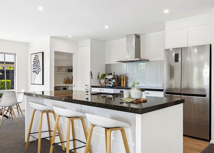  at 10 Lakebridge Place, Parklands, Christchurch