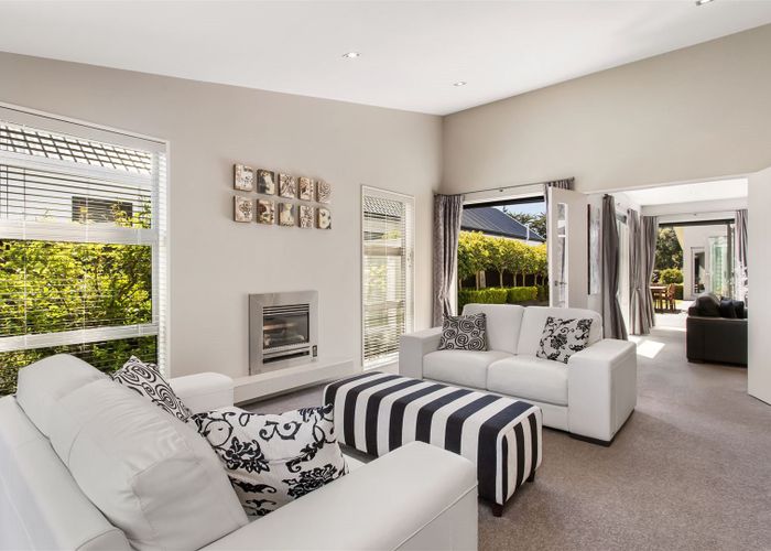  at 49 Holbrook Way, Westmorland, Christchurch