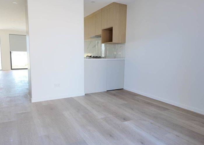  at 27 Karikari Crescent, Takanini, Papakura, Auckland