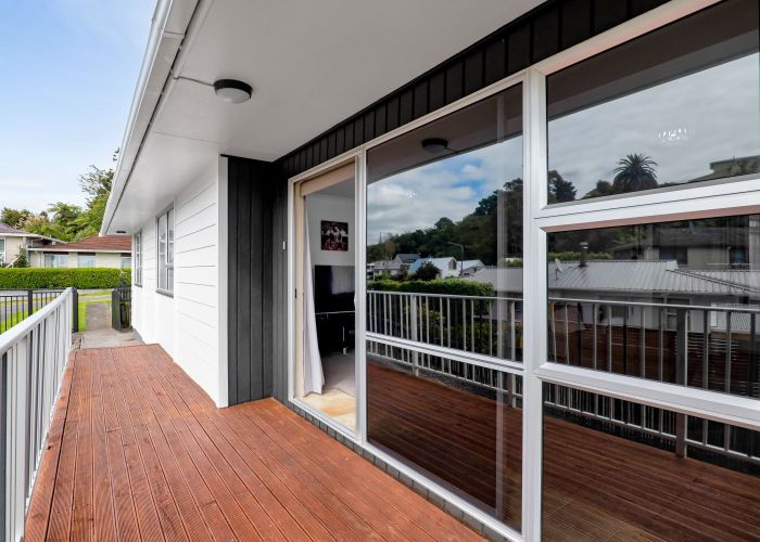  at 5 Ambury Place, Merrilands, New Plymouth