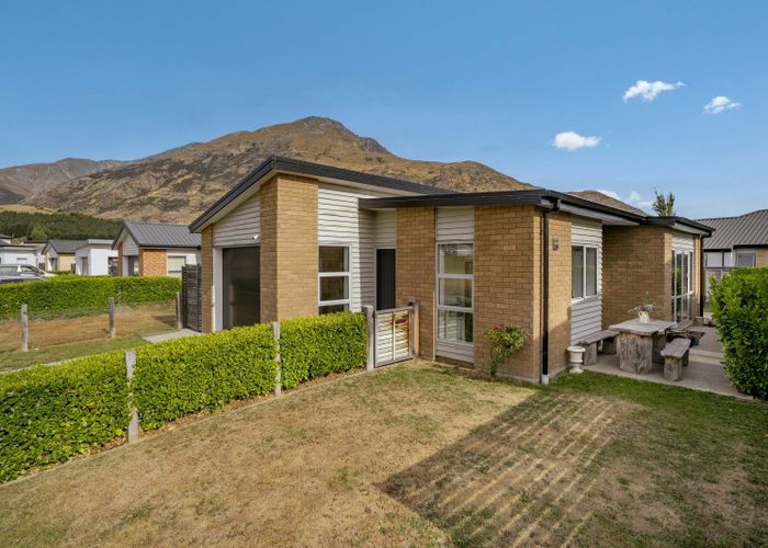  at 11 Stone Walls Terrace, Lower Shotover, Lower Shotover