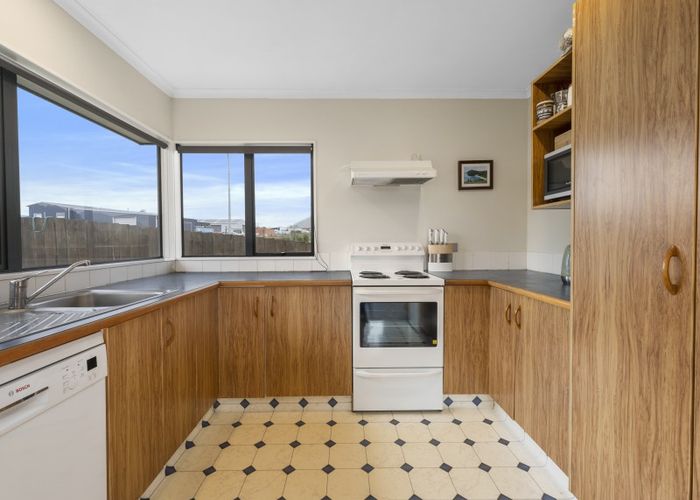  at 1/111 Arthur Crescent, Hilltop, Taupō