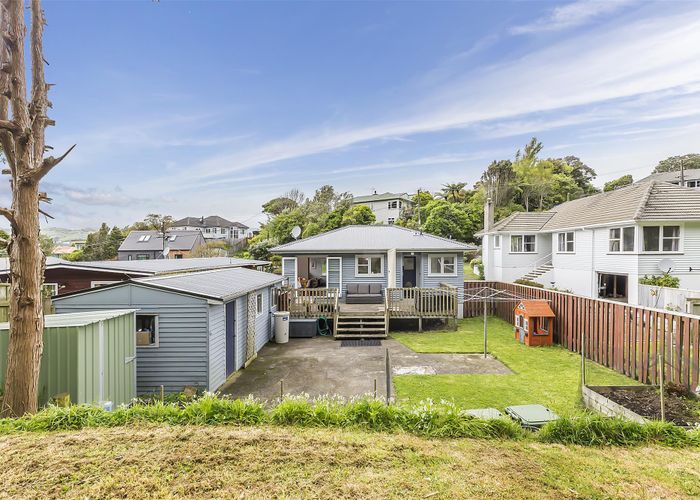  at 62 Chester Road, Tawa, Wellington
