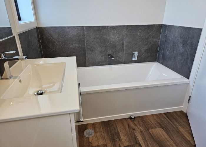  at 15B Dimock Street new, Titahi Bay, Porirua, Wellington