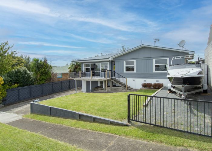  at 21 Manson Street, Gate Pa, Tauranga