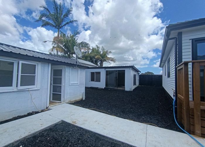  at 43 Hutton Street, Otahuhu, Auckland