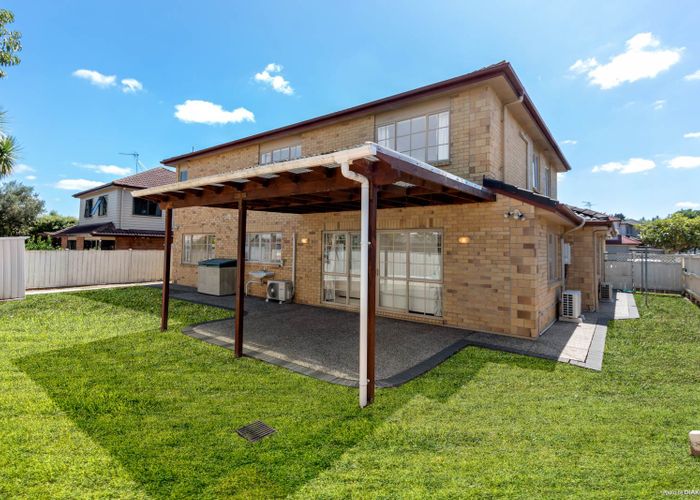  at 85 Middlefield Drive, Flat Bush, Auckland