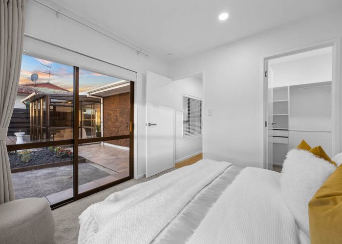  at 79 Meadway, Sunnyhills, Manukau City, Auckland