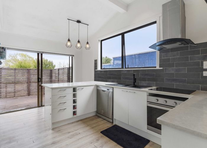  at 47 Panorama Road, Mount Wellington, Auckland