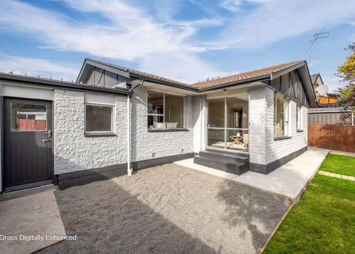 at 1/80 Blake Street, New Brighton, Christchurch
