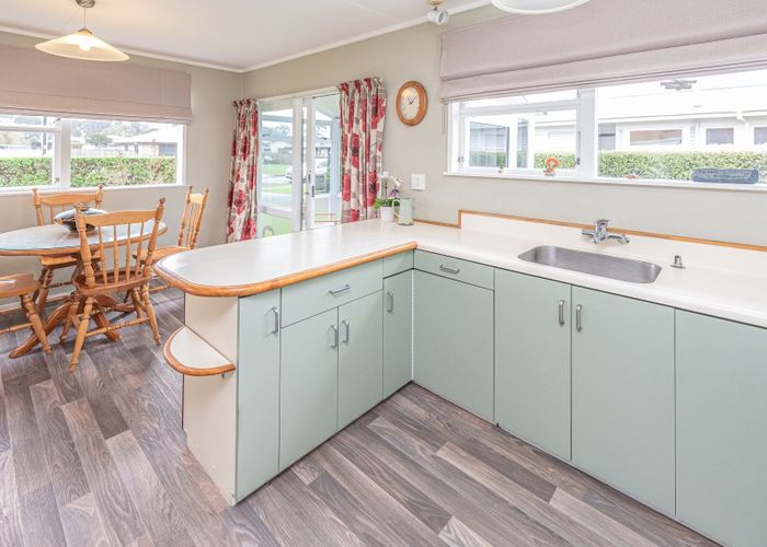 Free property data for 12 Chester Road, Springvale, Whanganui homes.co.nz