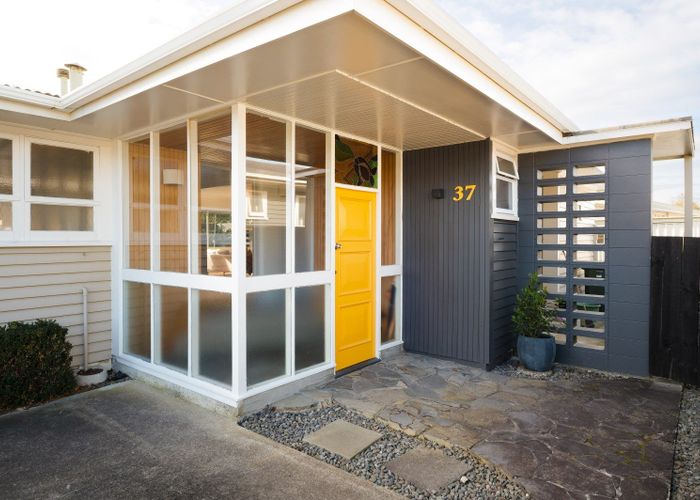  at 37 Sandwich Road, Saint Andrews, Hamilton, Waikato